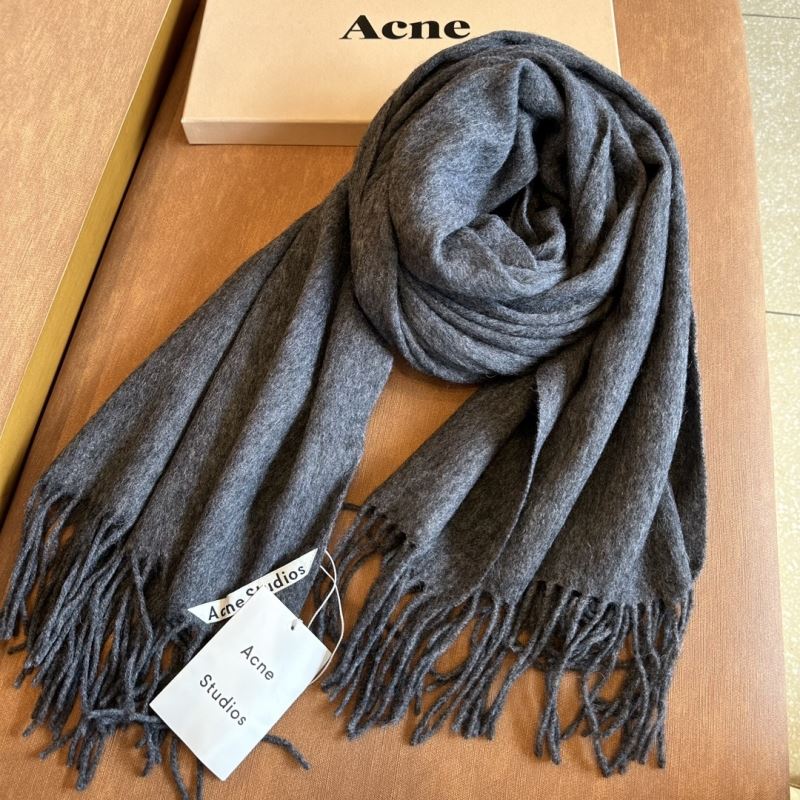 Acne Scarf